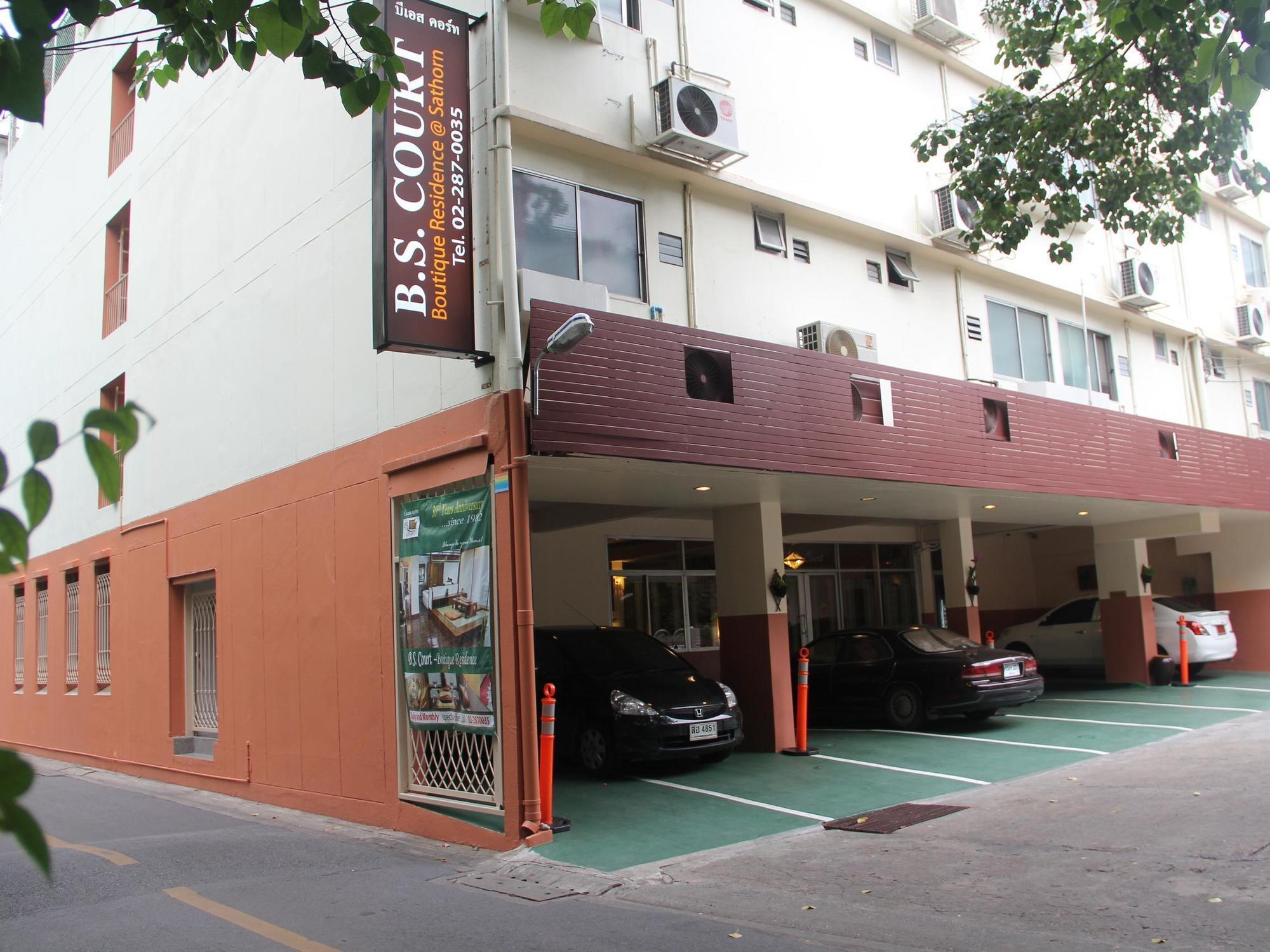 B.S. Court Hotel Sathorn Bangkok Exterior foto